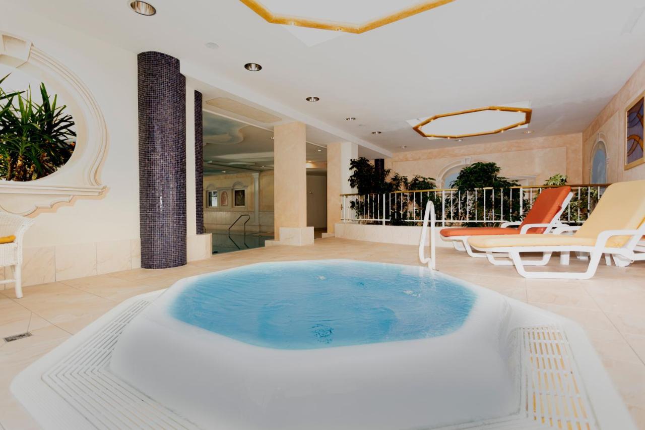 Hotel Unser Berghof 4*