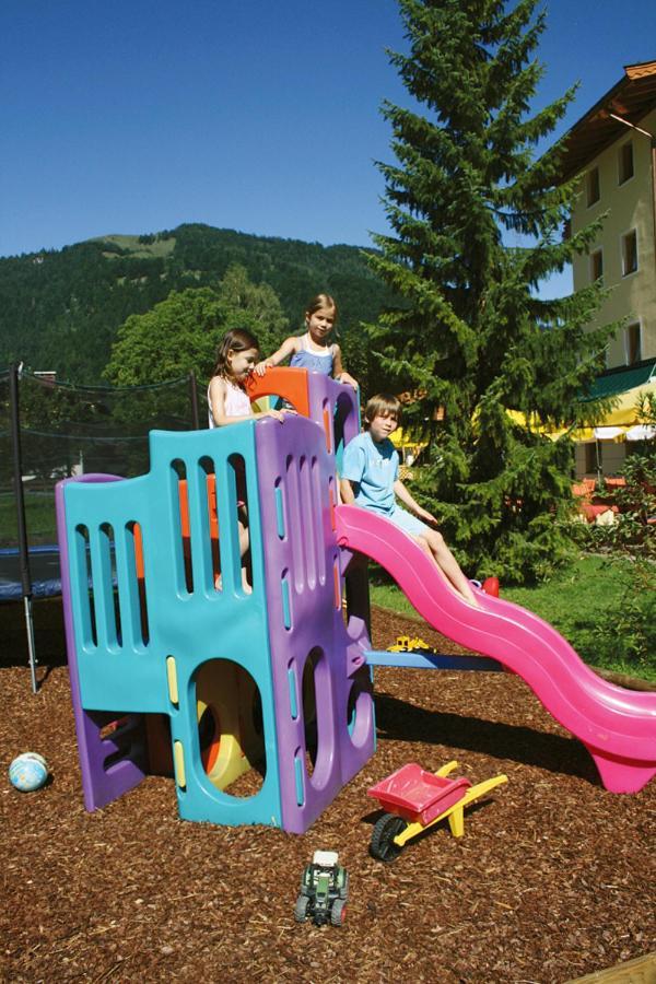 Vitalhotel Berghof 4*